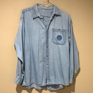 Lightweight denim shirt